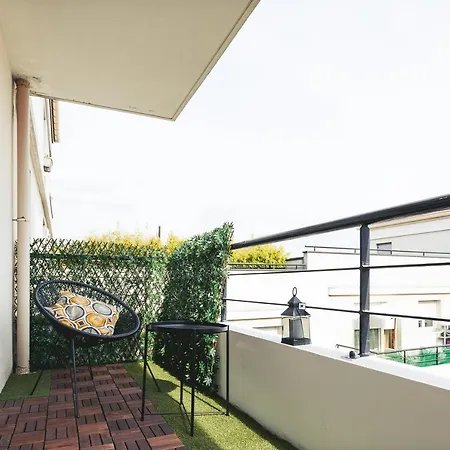 Anja - Paris - 6 Personnes Balcon Parking Apartment